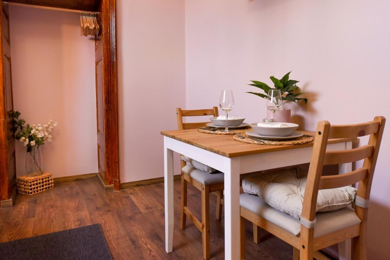 Le Petit & Cosy - Best Location Old Town & Quiet Boekarest Buitenkant foto