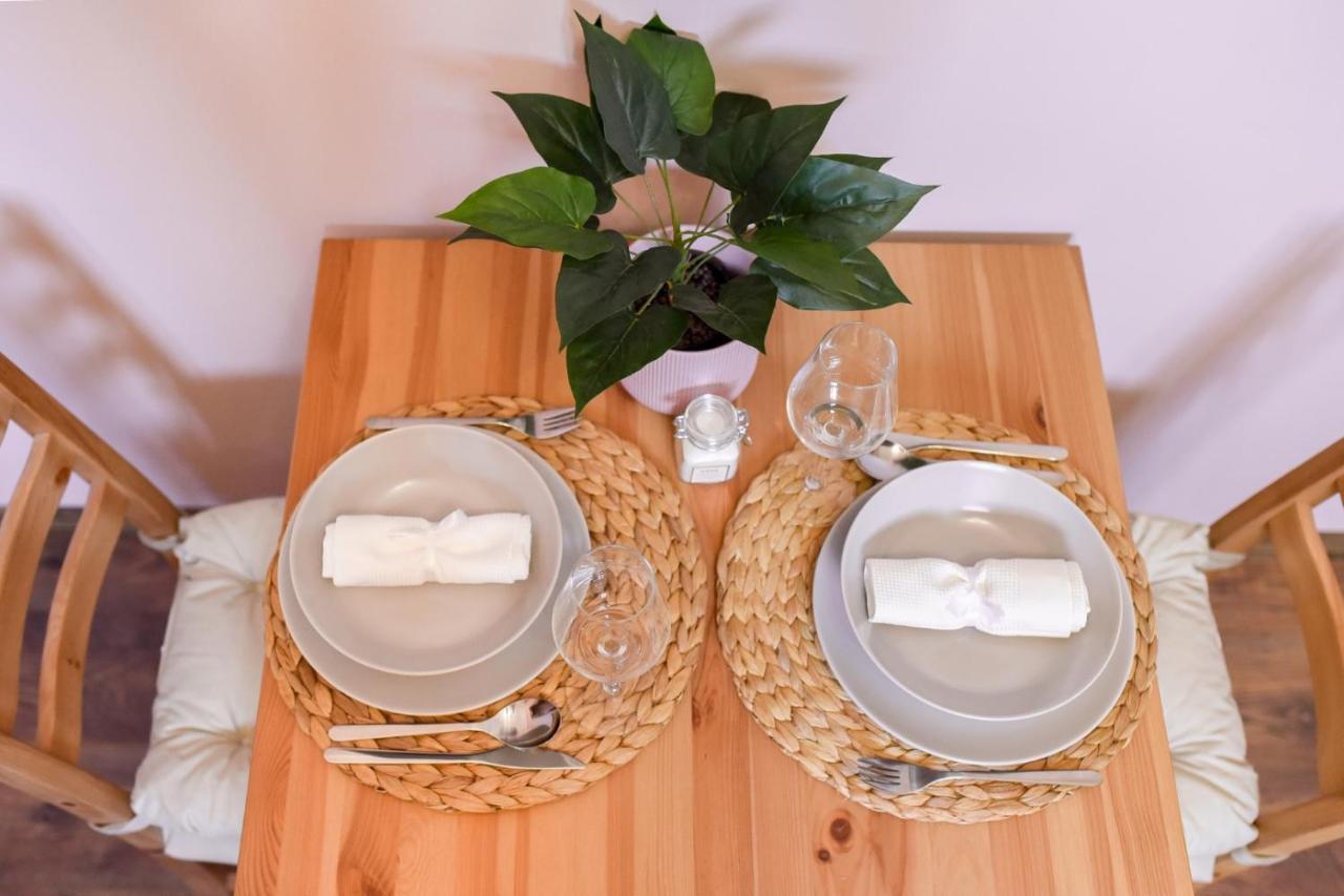 Le Petit & Cosy - Best Location Old Town & Quiet Boekarest Buitenkant foto