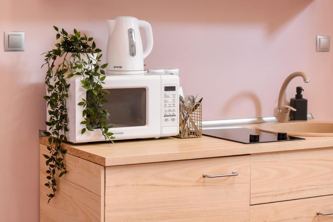 Le Petit & Cosy - Best Location Old Town & Quiet Boekarest Buitenkant foto